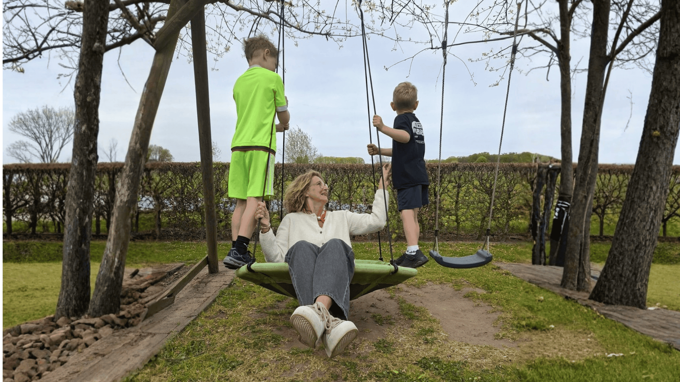 Ankje vangt vrijwillig kinderen op: ‘Ik kan écht iets betekenen en blijf er zelf jong bij’